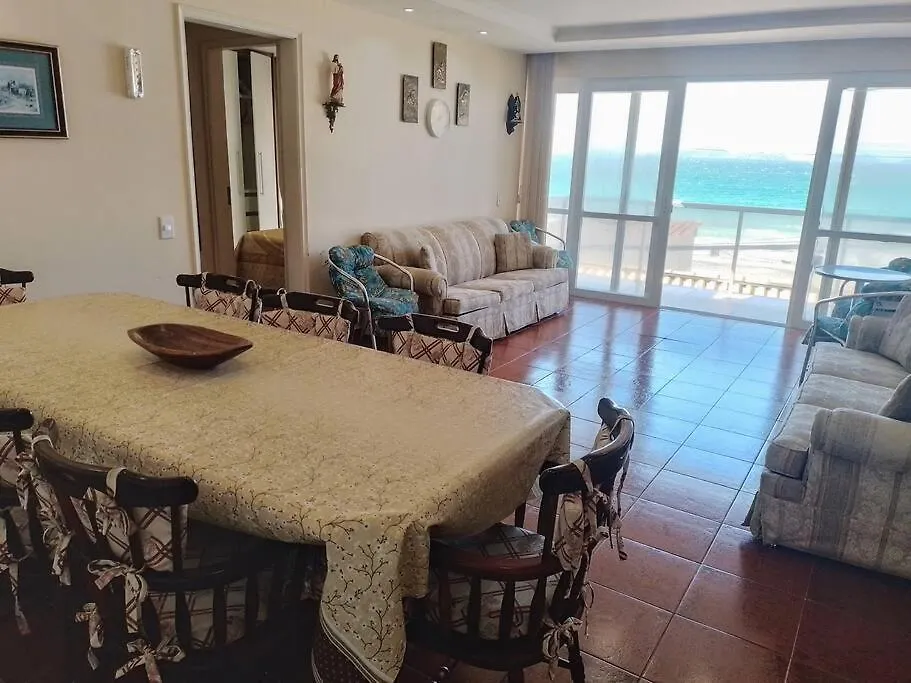 Frente Mar- Apart 3 Quartos E 2 Vagas De Garagem Na Prainha! Arraial do Cabo